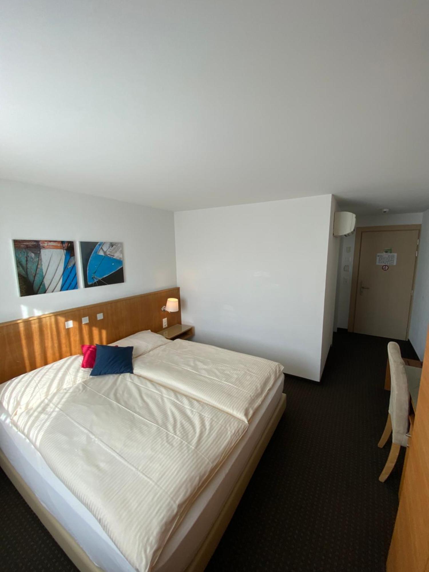 Businesshotel Lux Hotel 3*