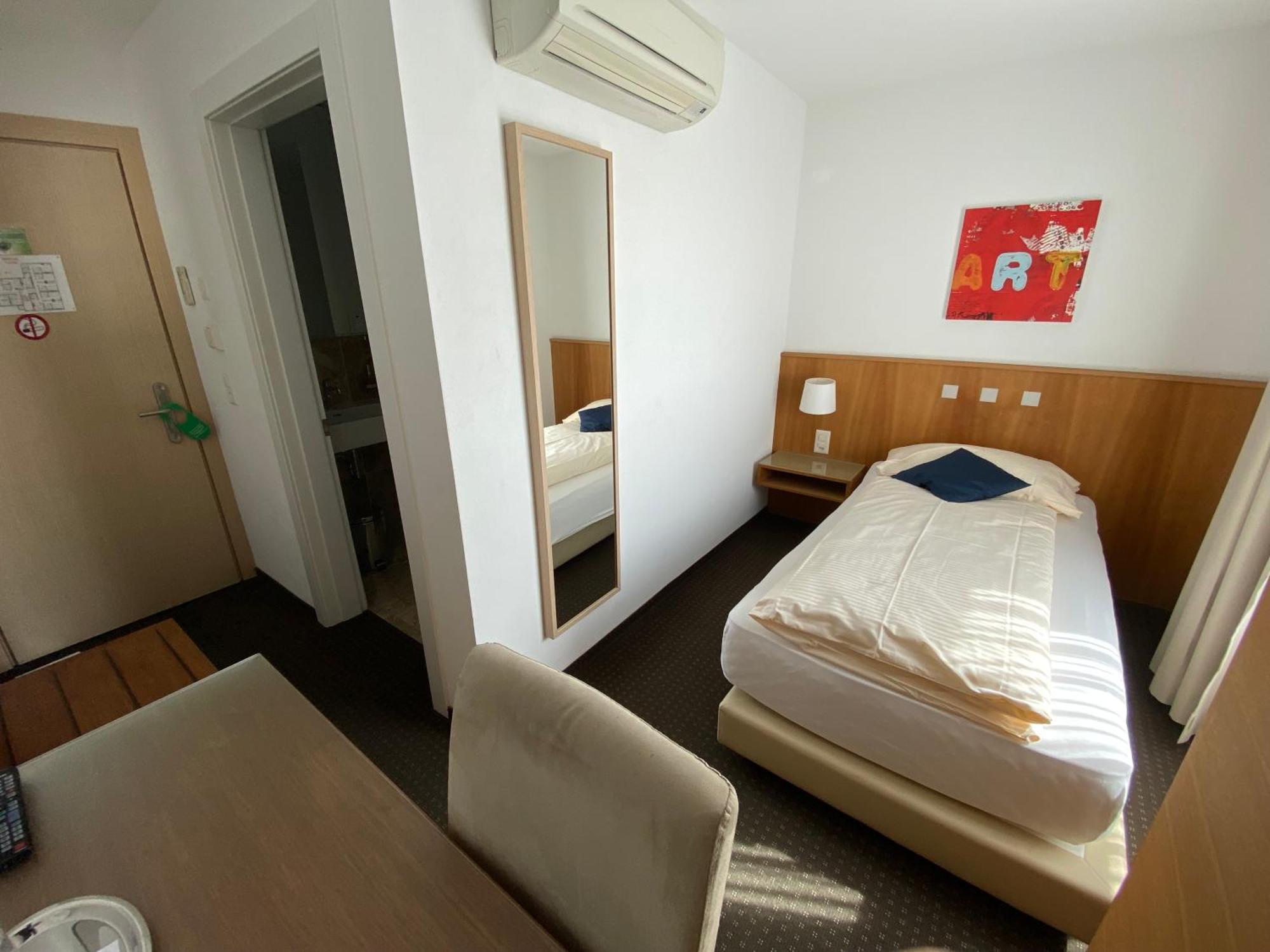 Businesshotel Lux Hotel