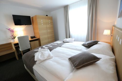 Businesshotel Lux Hotel 3*