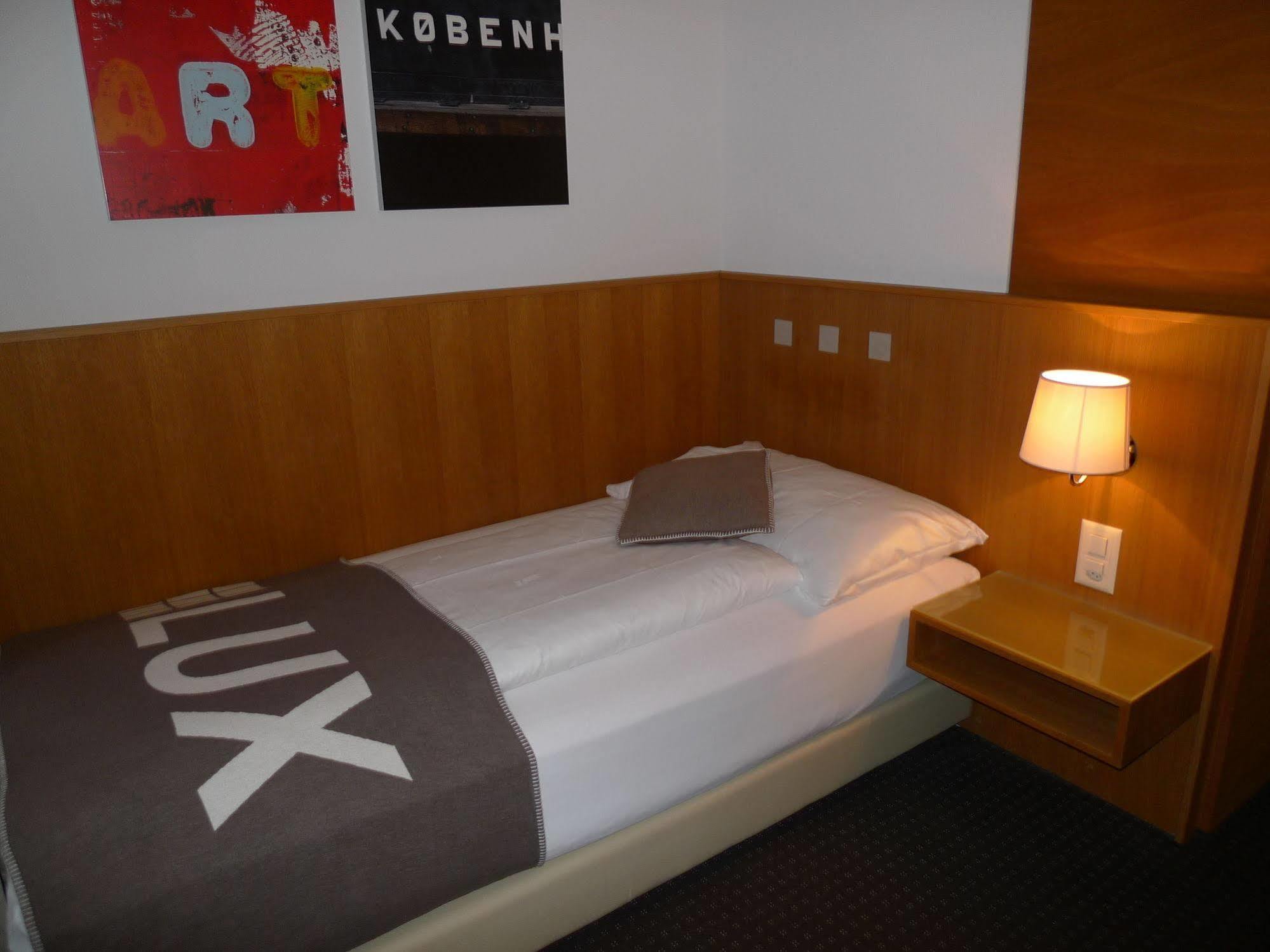 Businesshotel Lux Hotel 3*